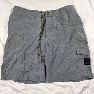 Fishworks QuatroStretch Mens Size 38 Gray Cargo Board Shorts Fishing Outdoor